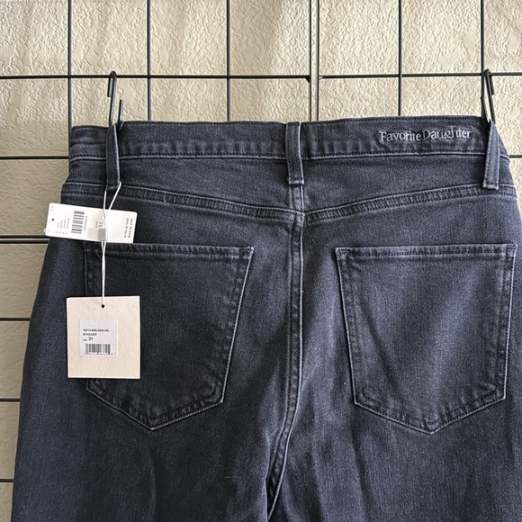 NWT favorite daughter Valentina Jeans perfect - Picture 2 of 9